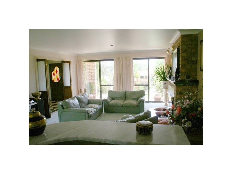 6 Yaraan Place, Orange NSW 2800