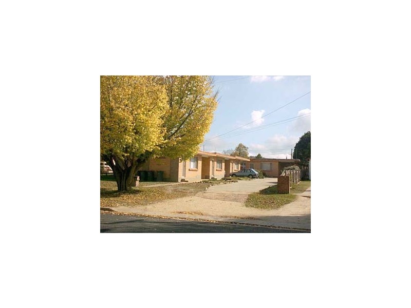 2/23 Mount Street, Blayney NSW 2799