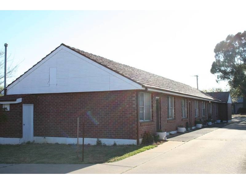 80-82 Kenna Street, Orange NSW 2800