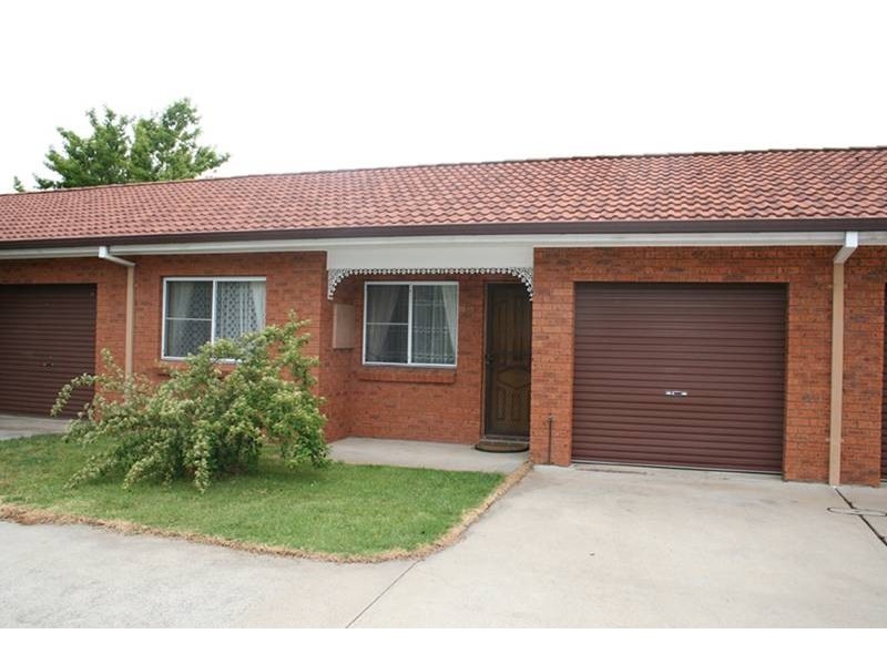 9/82 Kenna Street, Orange NSW 2800