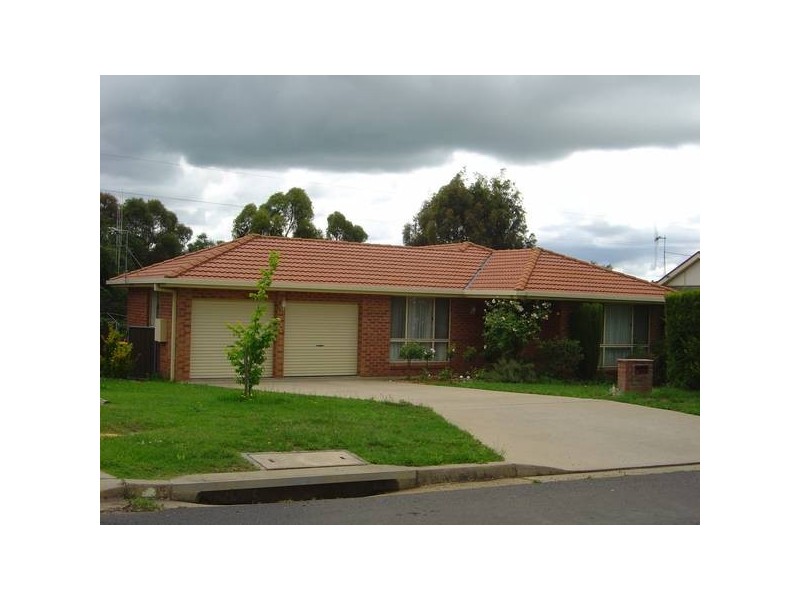 36 Bill Marshall Drive, Orange NSW 2800