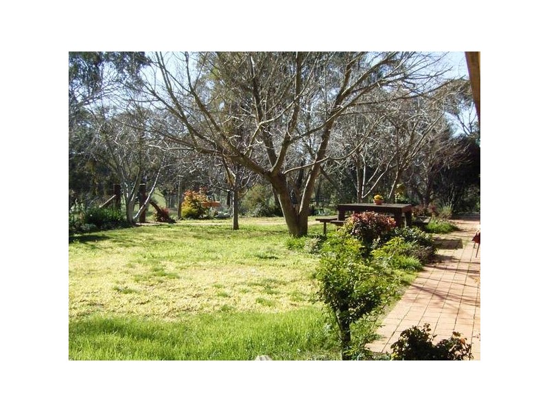 195 Kennys Lane (Mandurama), Blayney NSW 2799