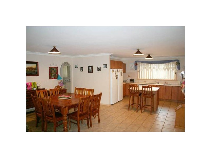 32 Coombes Place, Orange NSW 2800