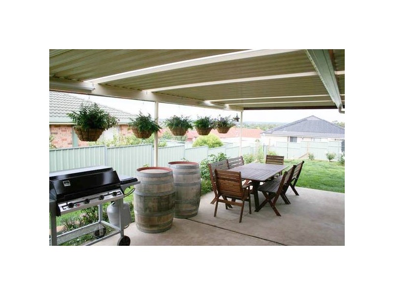 32 Coombes Place, Orange NSW 2800