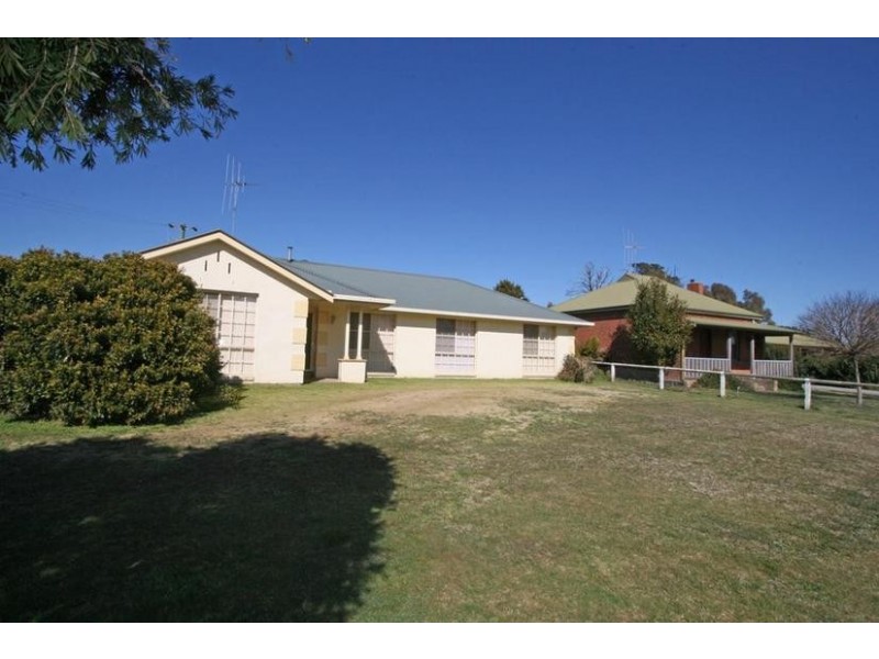 65 Forest Reefs Road, Millthorpe NSW 2798