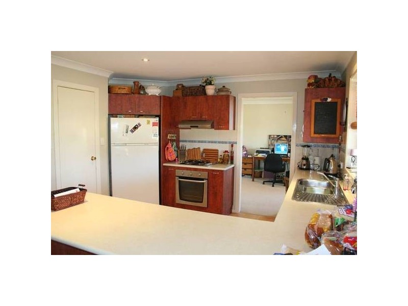 76 Charles Booth Way, Blayney NSW 2799