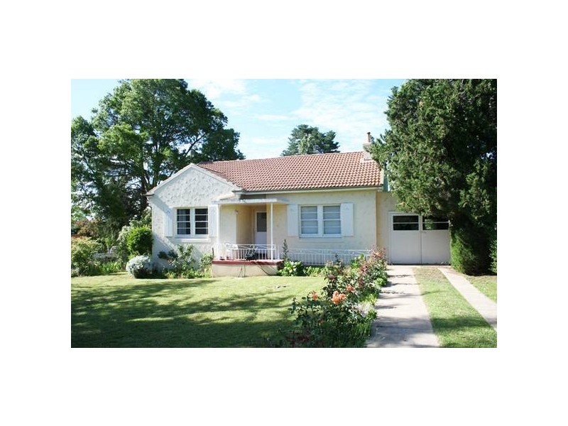 2 Ophir Street, Orange NSW 2800