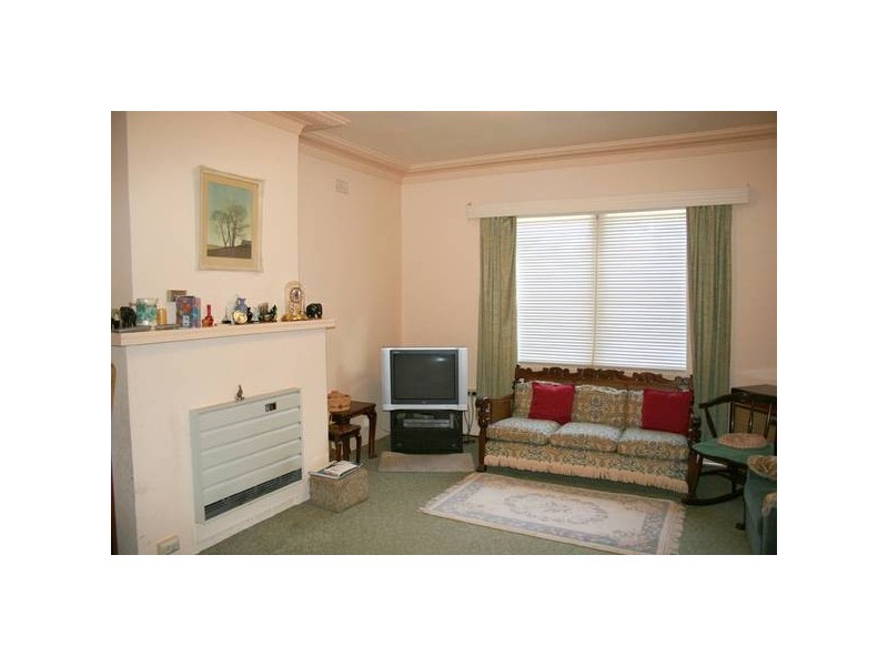 2 Ophir Street, Orange NSW 2800