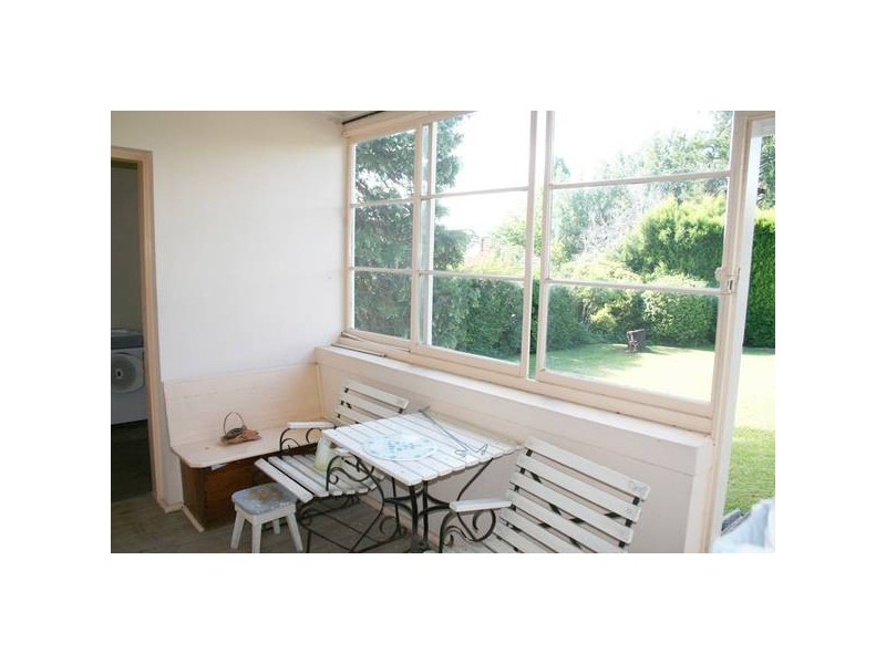 2 Ophir Street, Orange NSW 2800