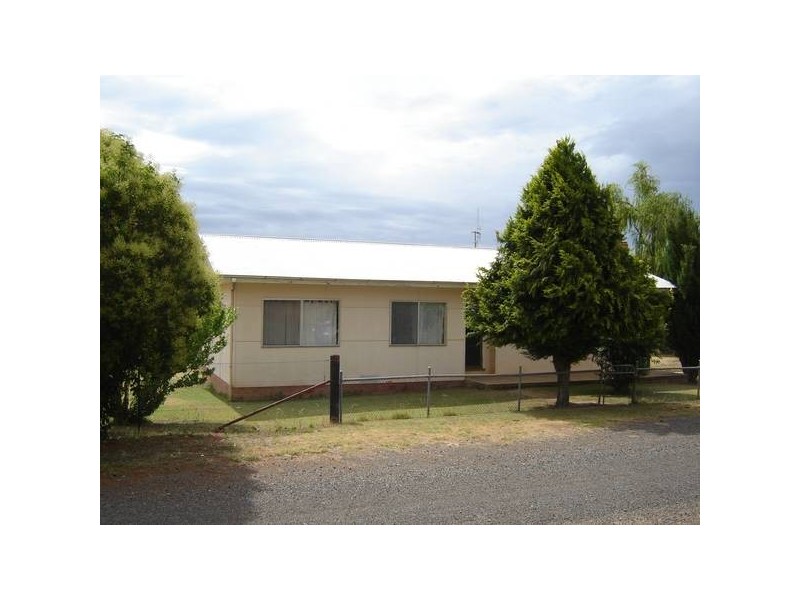 3 Eddy Cook Street (Lyndhurst), Blayney NSW 2799