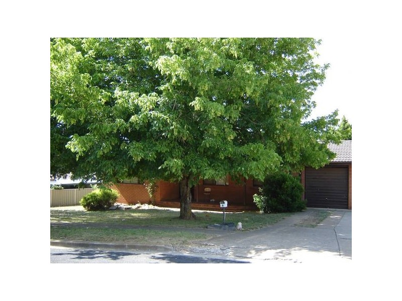 8 Tumulla Street, Blayney NSW 2799