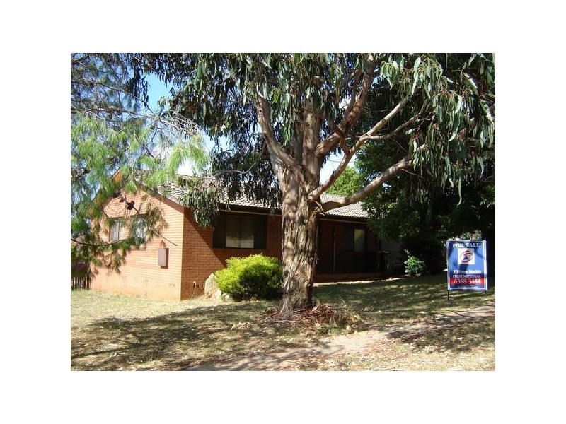 8 Tumulla Street, Blayney NSW 2799