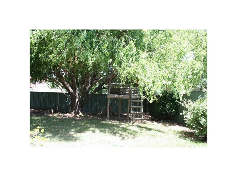 72 Turner Crescent, Orange NSW 2800