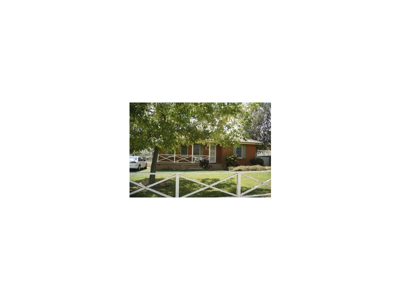 4 Nyrang Road, Orange NSW 2800
