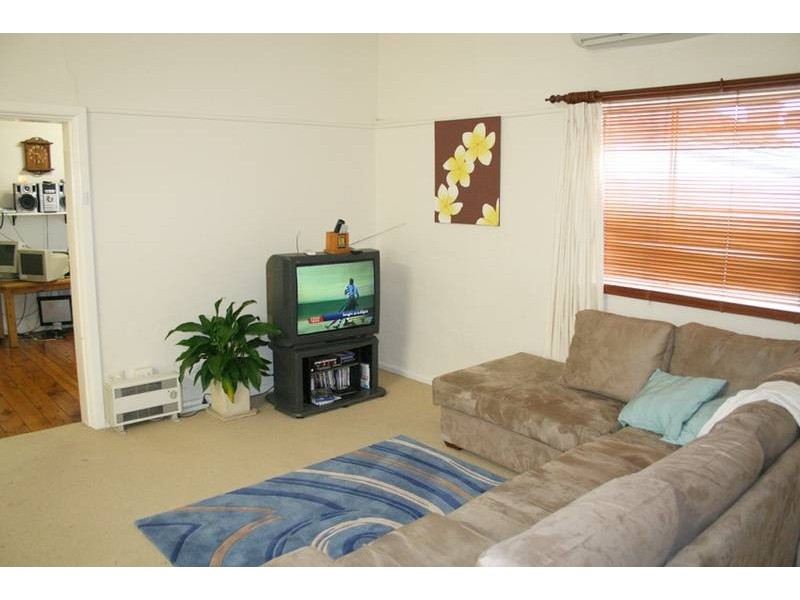 245 Byng Street, Orange NSW 2800