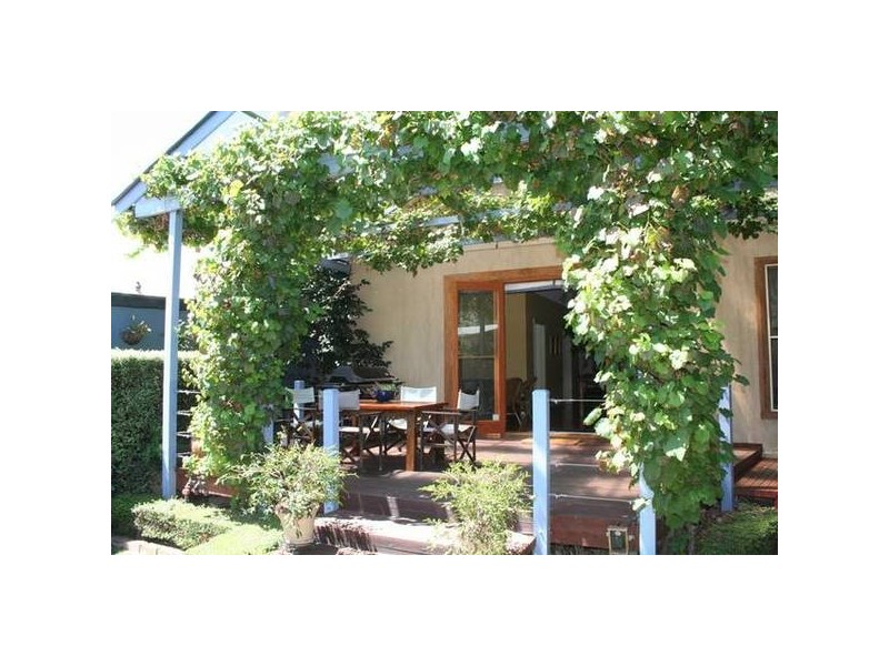 111 Hill Street, Orange NSW 2800