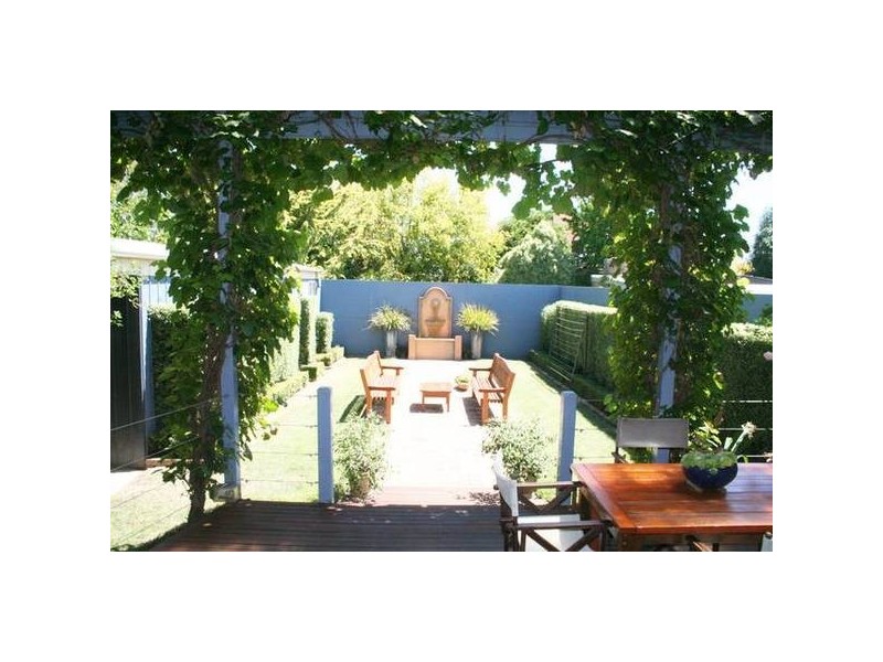 111 Hill Street, Orange NSW 2800