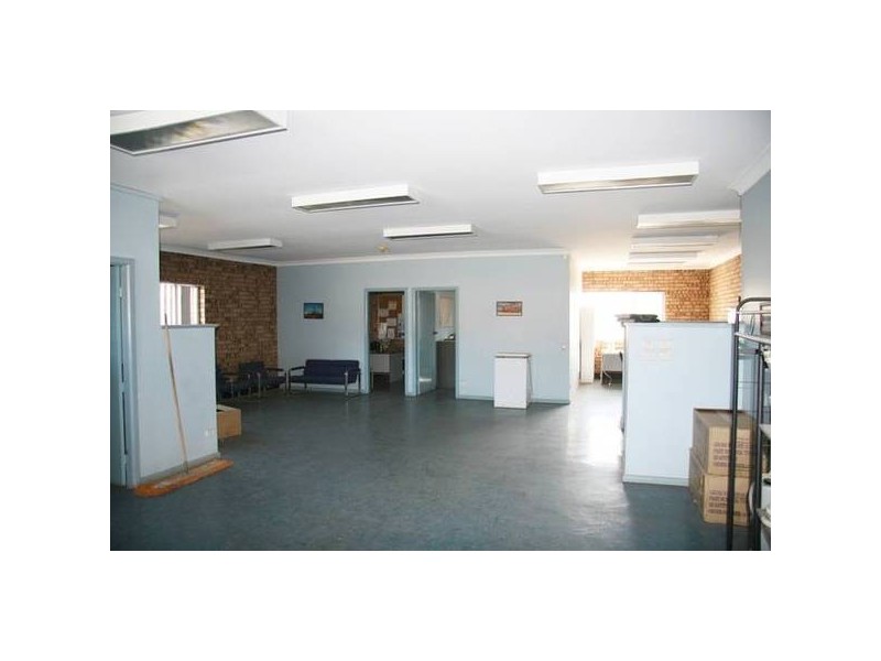 44 Leewood Drive, Orange NSW 2800