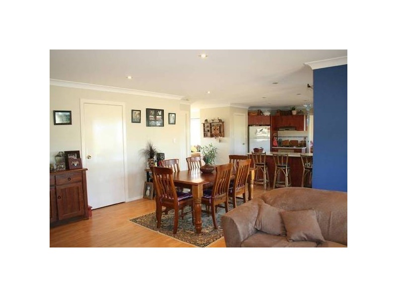 76 Charles Booth Way, Millthorpe, Orange NSW 2800