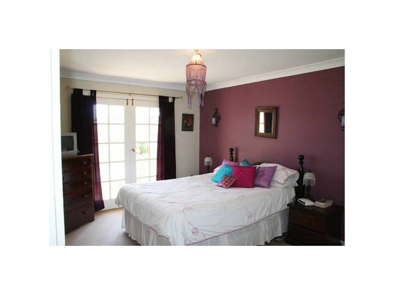 76 Charles Booth Way, Millthorpe, Orange NSW 2800