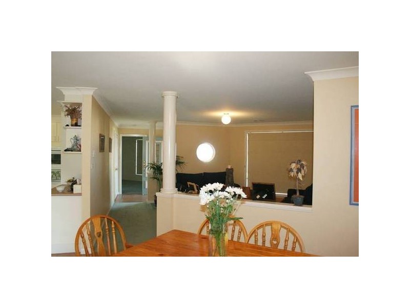 2 Hoskins Place, Orange NSW 2800