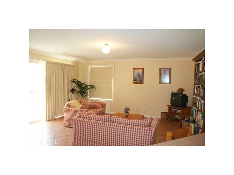 2 Hoskins Place, Orange NSW 2800