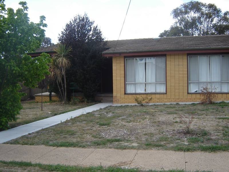 4 NAPIER STREET, Blayney NSW 2799