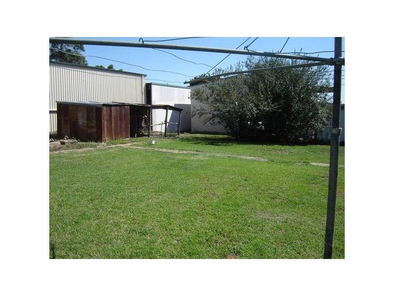 7 Riddell Street, Molong NSW 2866
