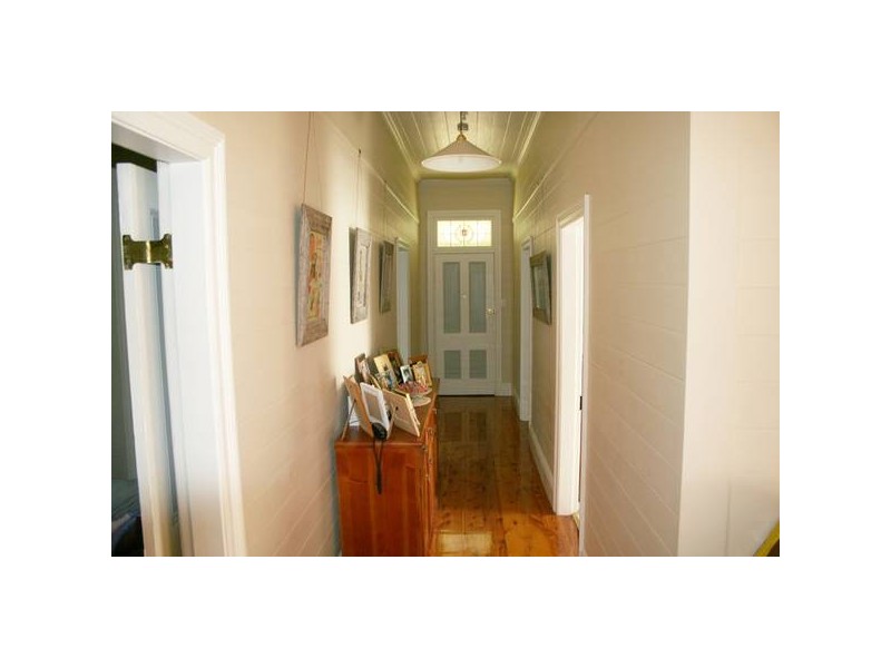 145 Warrendine Street, Orange NSW 2800