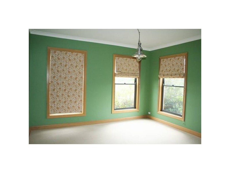 - Cargo Road, Orange NSW 2800