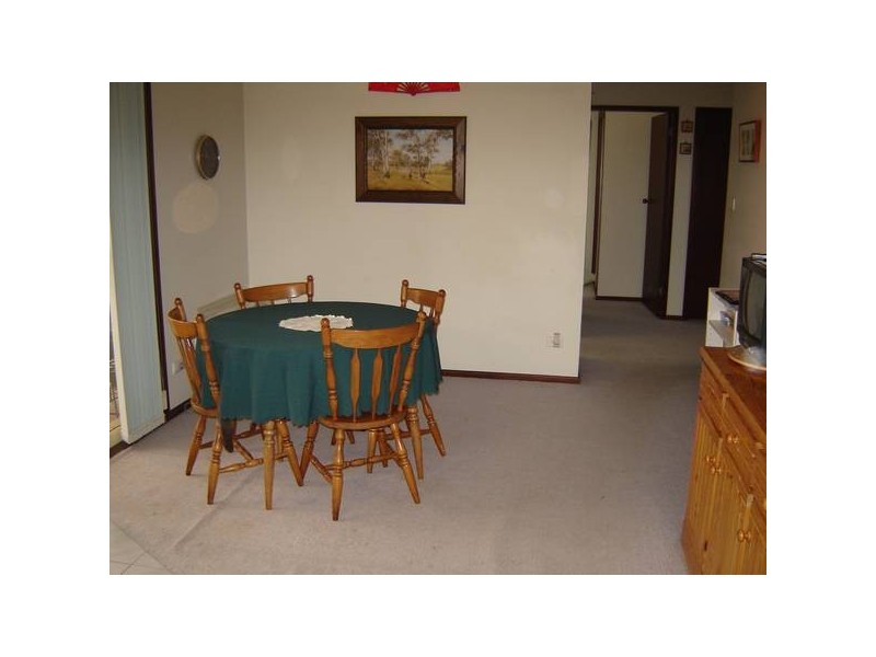 27 Mt Errol Street, Blayney NSW 2799