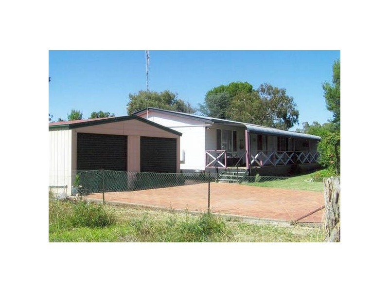 14 Bell Street (Yeoval), Molong NSW 2866