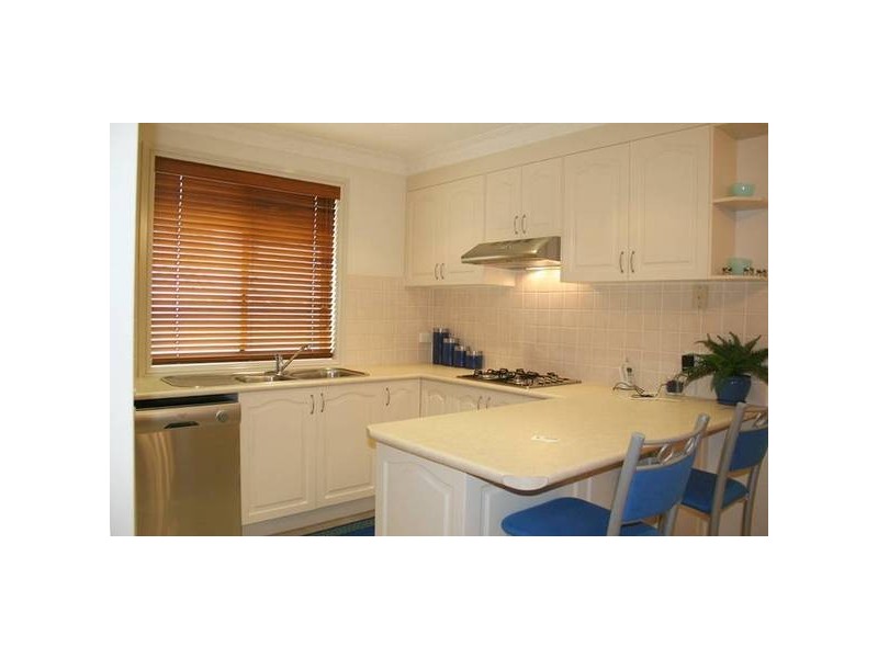 1/52 Amana Circuit, Orange NSW 2800