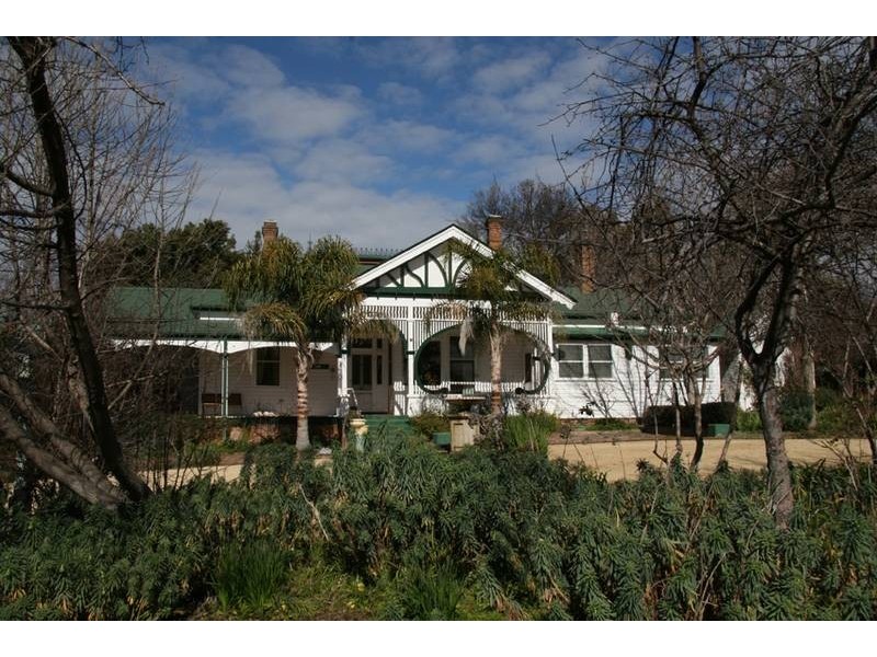 28 Molong Street, Molong NSW 2866