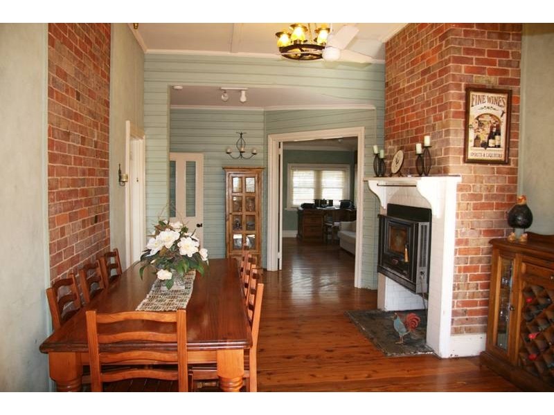 28 Molong Street, Molong NSW 2866