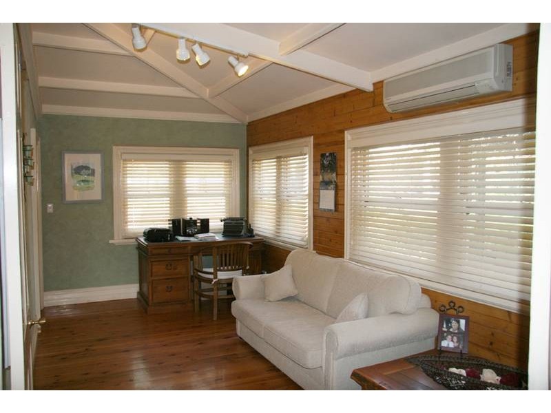 28 Molong Street, Molong NSW 2866
