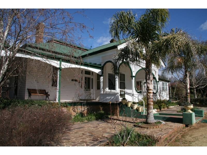 28 Molong Street, Molong NSW 2866