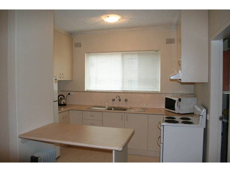 1/14 Burrendong Way, Orange NSW 2800