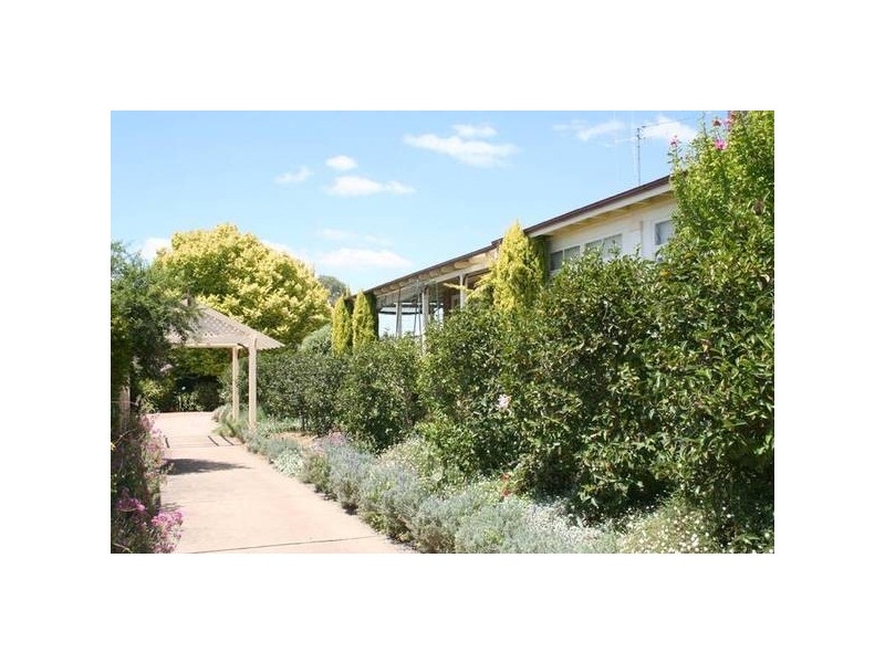 94 Sampson Street, Orange NSW 2800