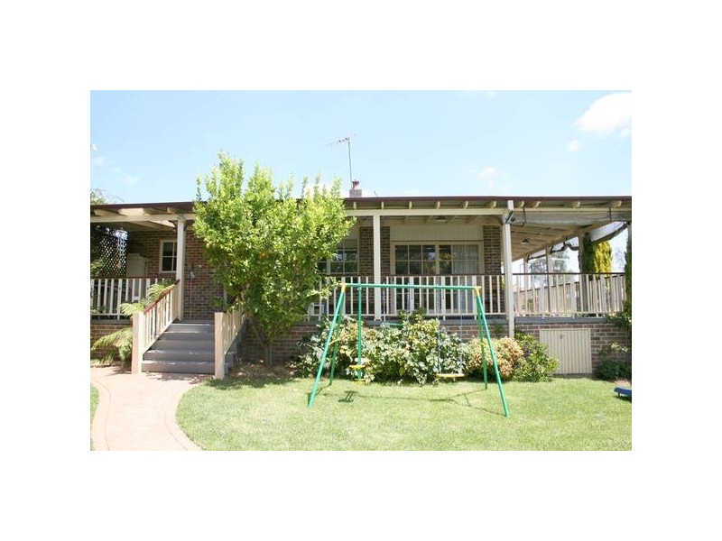 94 Sampson Street, Orange NSW 2800