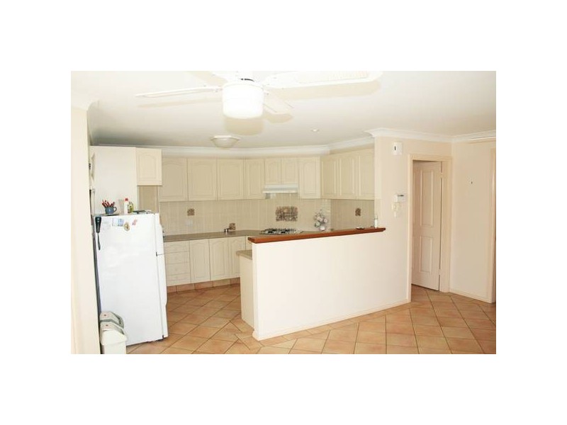 11 Magnolia Way, Orange NSW 2800