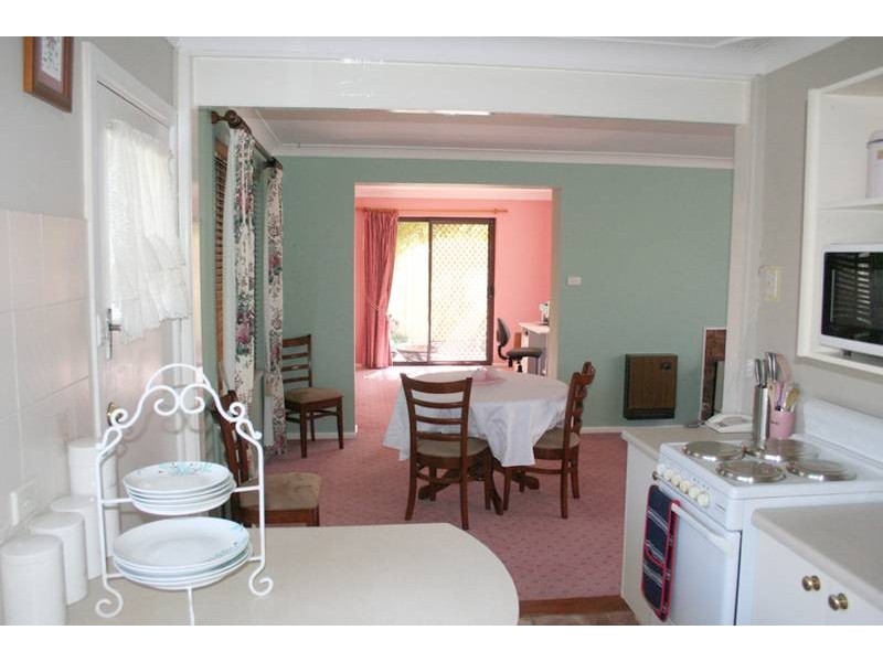 1 Carramar Avenue, Orange NSW 2800