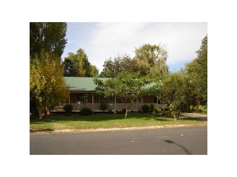 15 Elliott Street, Millthorpe NSW 2798