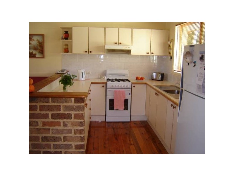 15 Elliott Street, Millthorpe NSW 2798