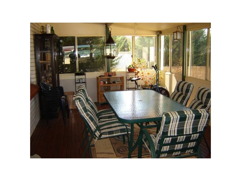 14 Queen Street, Blayney NSW 2799