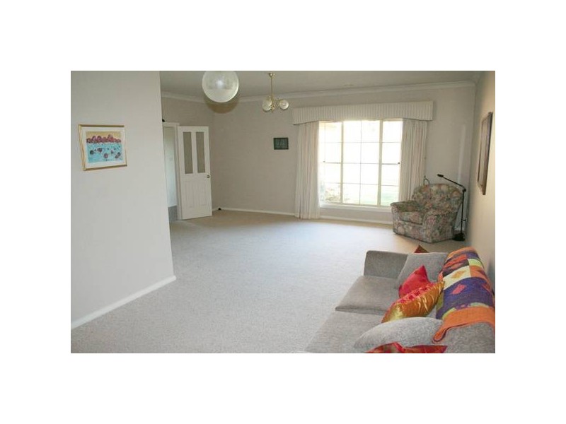 56 Northstoke Way, Orange NSW 2800