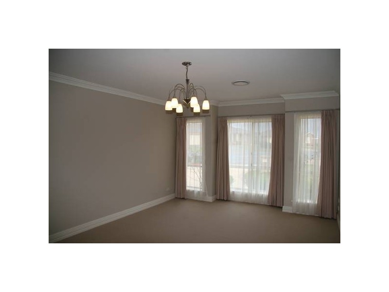 5 Niven Place, Orange NSW 2800