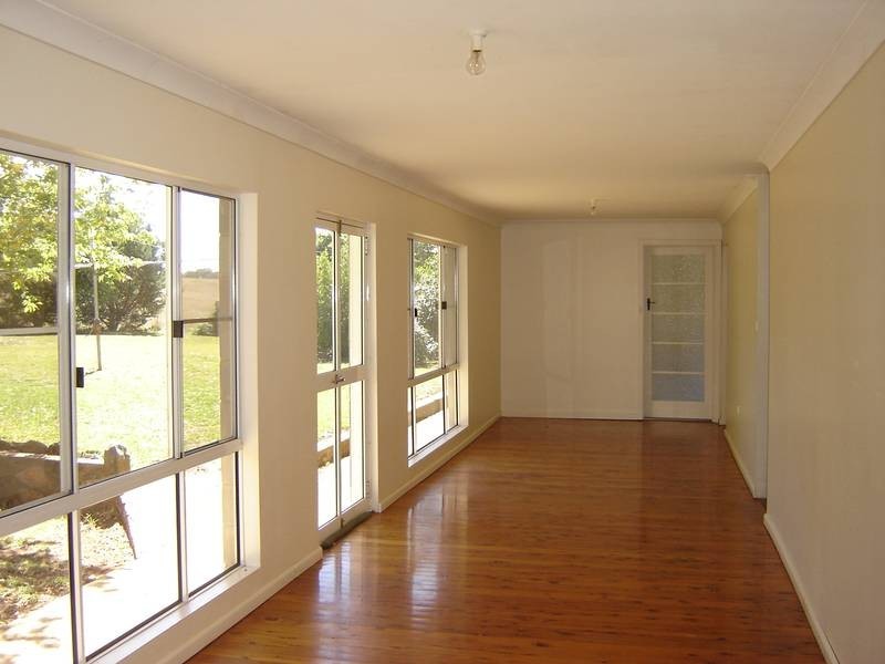 - Burrawong Road, Molong NSW 2866