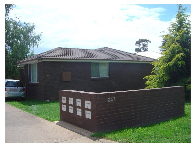 2/247 Dalton Street, Orange NSW 2800