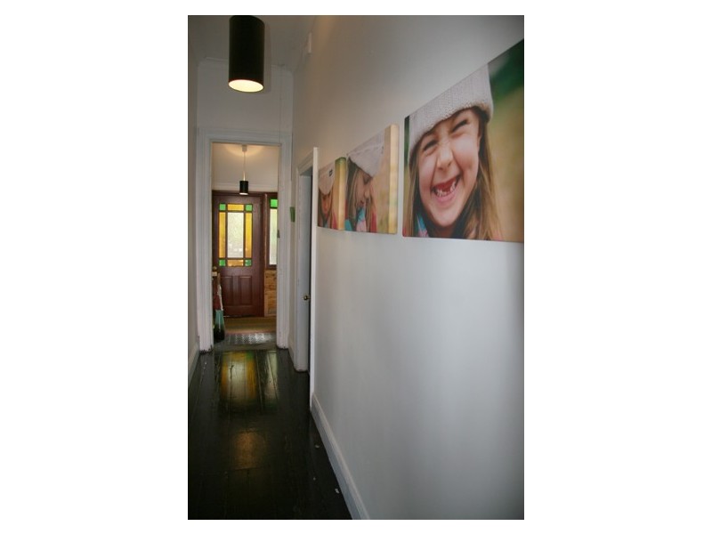 - cnr Victoria & Montgomery Streets (Millthorpe), Orange NSW 2800